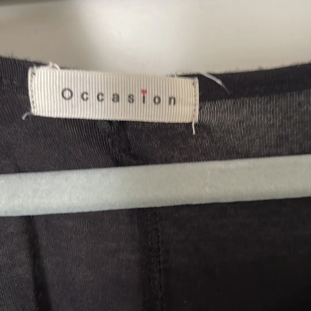 Top - Picture 2 of 3